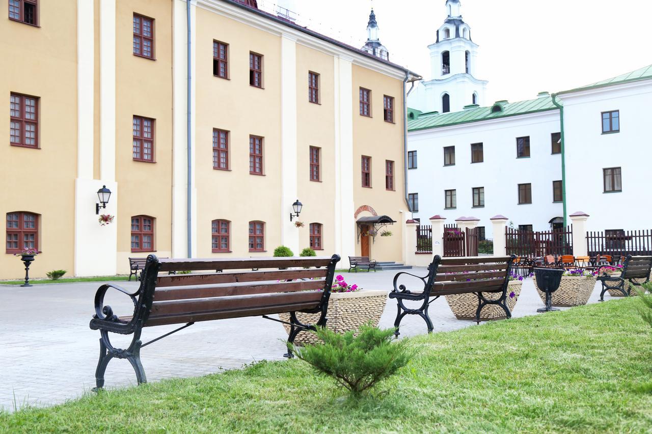 Hotel Monastyrski Minsk City Centre Ngoại thất bức ảnh