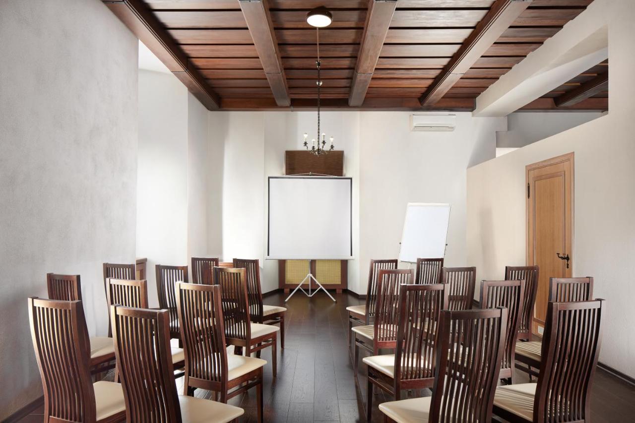 Hotel Monastyrski Minsk City Centre Ngoại thất bức ảnh